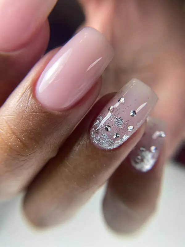 Russian hard gel manicure with delicate nail art in NoMad