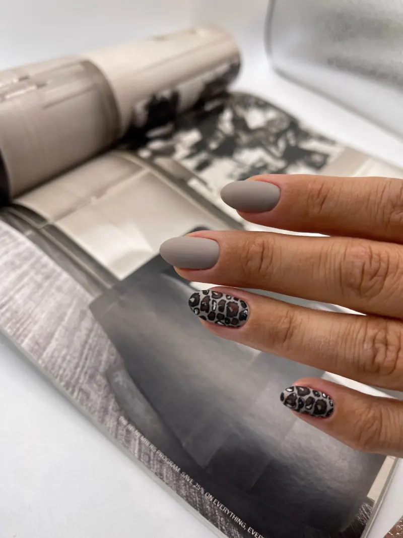 Sample glossy manicure shown as a placeholder for Aia's portfolio