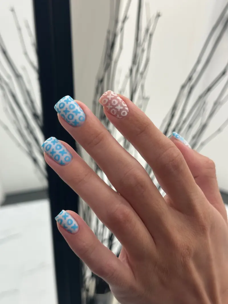 Sample ombre manicure shown as a placeholder for Aia's portfolio