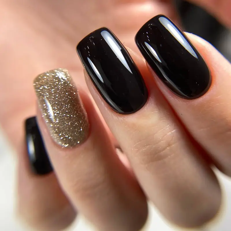 Sample builder gel manicure shown as a placeholder for Olya's portfolio