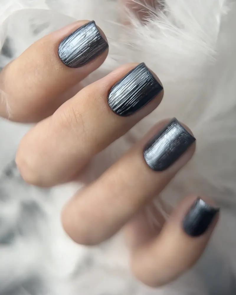 Sample cat eye manicure shown as a placeholder for Aia's portfolio