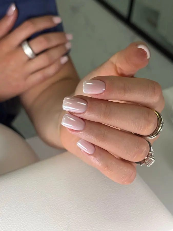 Chrome gel manicure by Olha