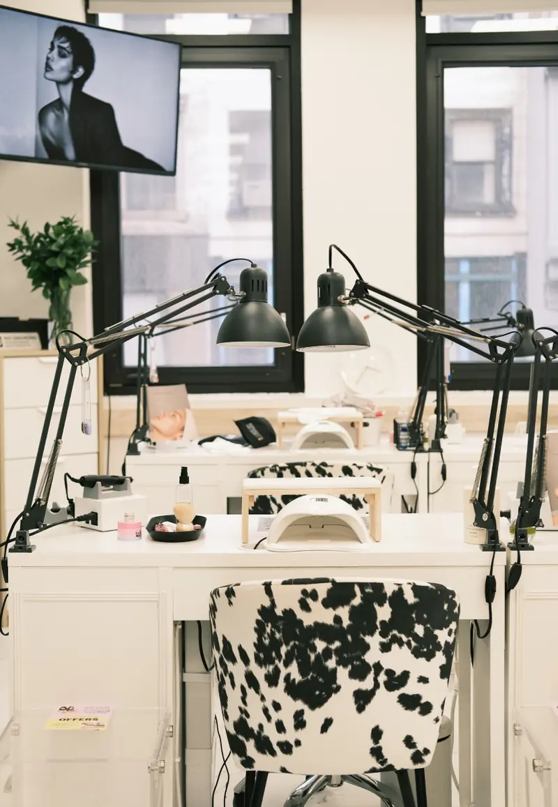 Russian manicure service near Flatiron and NoMad at Darlings Beauty Lab